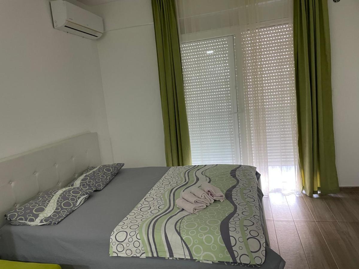 Naki Apartmani Podgorica Esterno foto