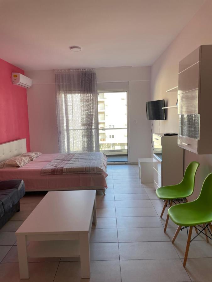 Naki Apartmani Podgorica Esterno foto