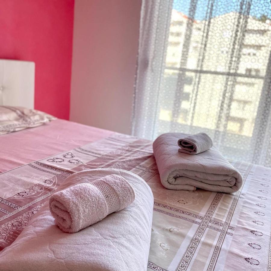 Naki Apartmani Podgorica Esterno foto